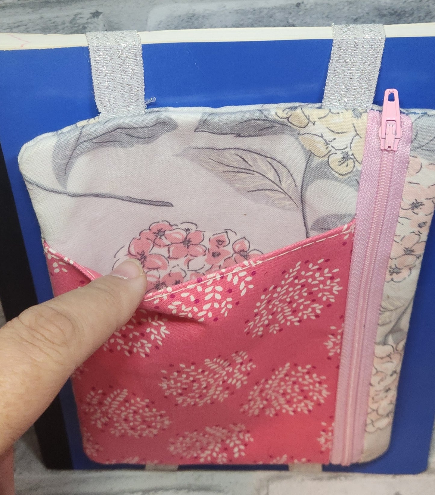 Notebook Pocket Keeper Zipper Bag